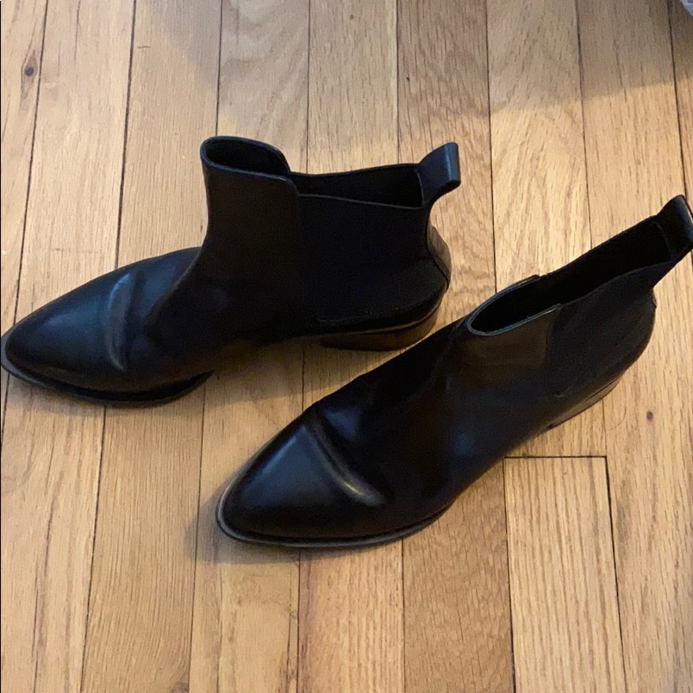 Vince Boots